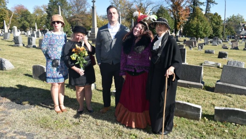 infamous of Edgewood Historic Cemetery