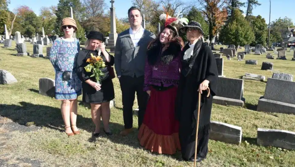 infamous of Edgewood Historic Cemetery