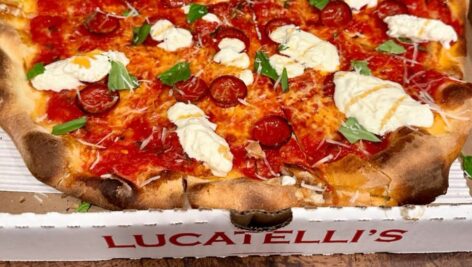 Lucatellis pizza