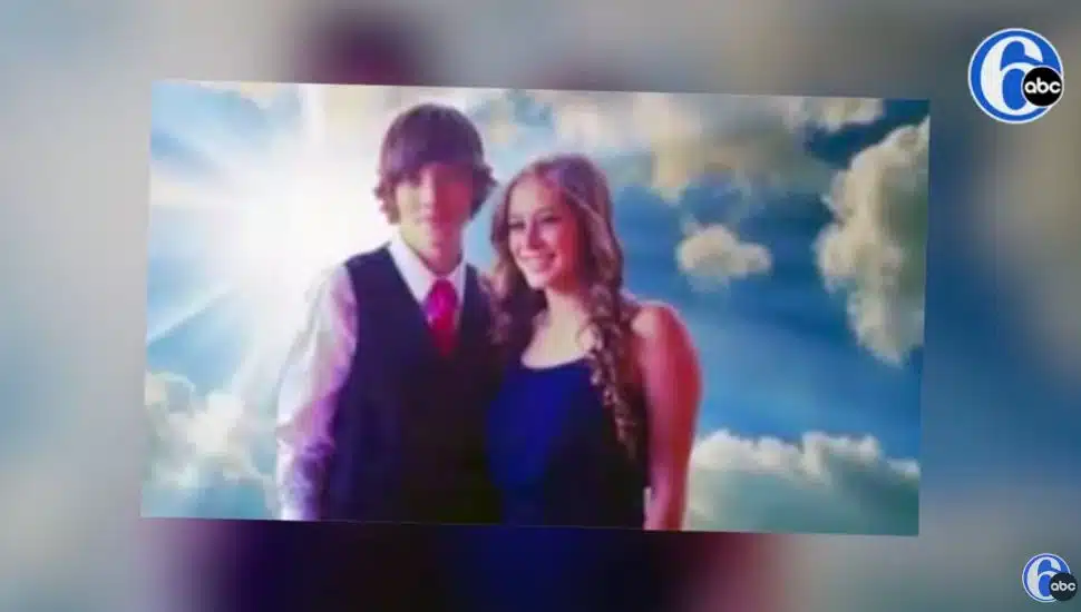 Teens Daulton Pointek and Carly Imbierowicz