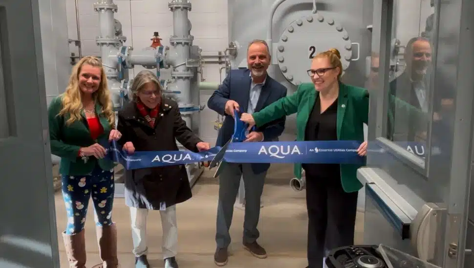 Aqua Pennsylvania and public officials cutting the ribbon on the new PFAS Treatment Facility in Hatboro.