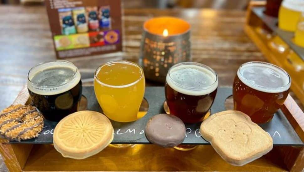 Flight of beer with cookie pairings.