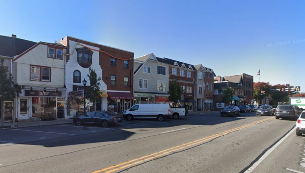 Downtown Wayne street with lack of cars.