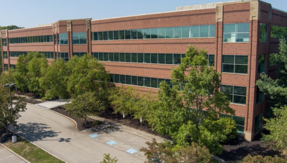 400 Campus Drive building.