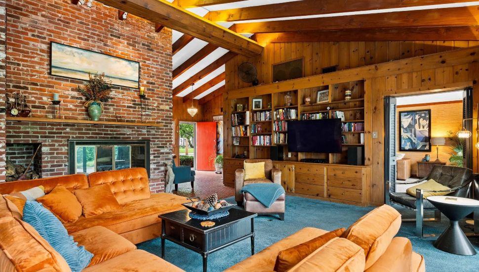 A secluded mid-century modern home is now on the market in Quakertown for $655,000.