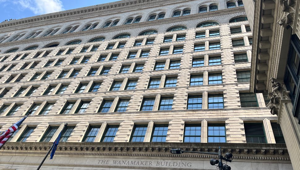 Wanamaker Building windows from bottom.