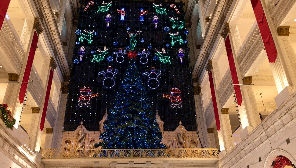 Wanamaker light show.
