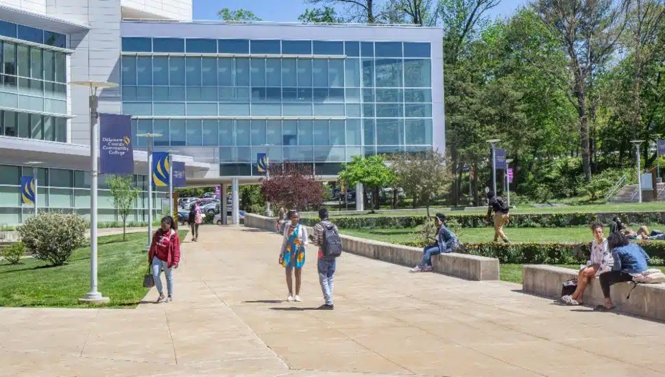 Recognition of Academic Excellence: Spring 2025 President’s and Dean’s Lists at DCCC