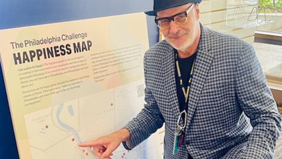 Dr Zillmer with the Happiness Map