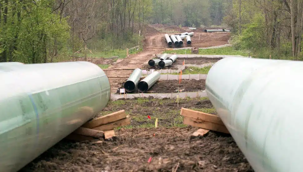 Construction of a pipeline.