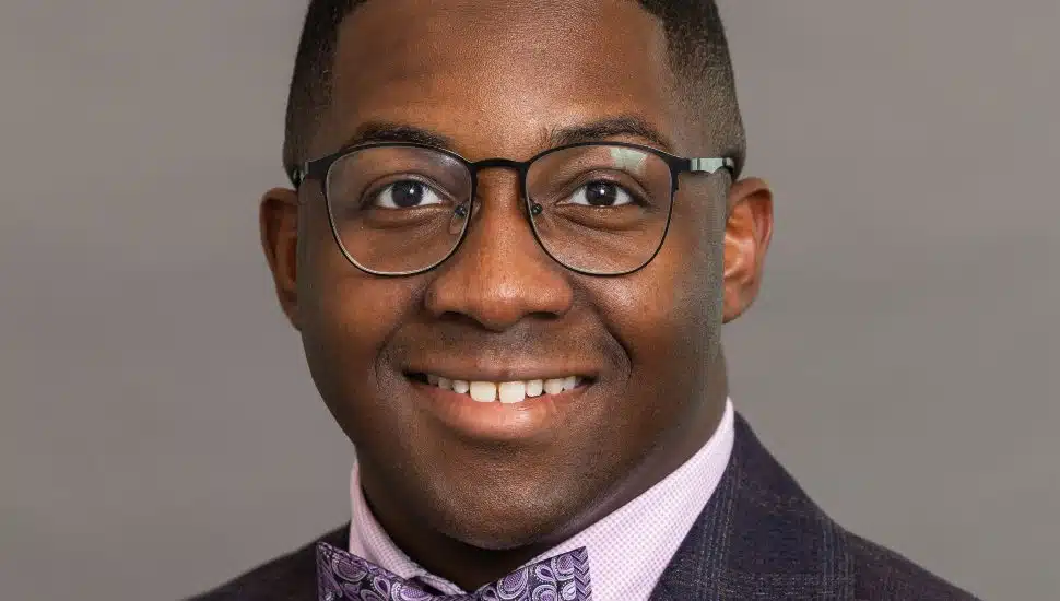 Anthony Fosu, Dartmouth College admissions officer, during a college admissions guidance session for Chester County Futures students.