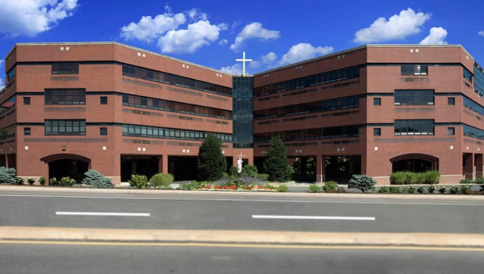 Redeemer Health building exterior.