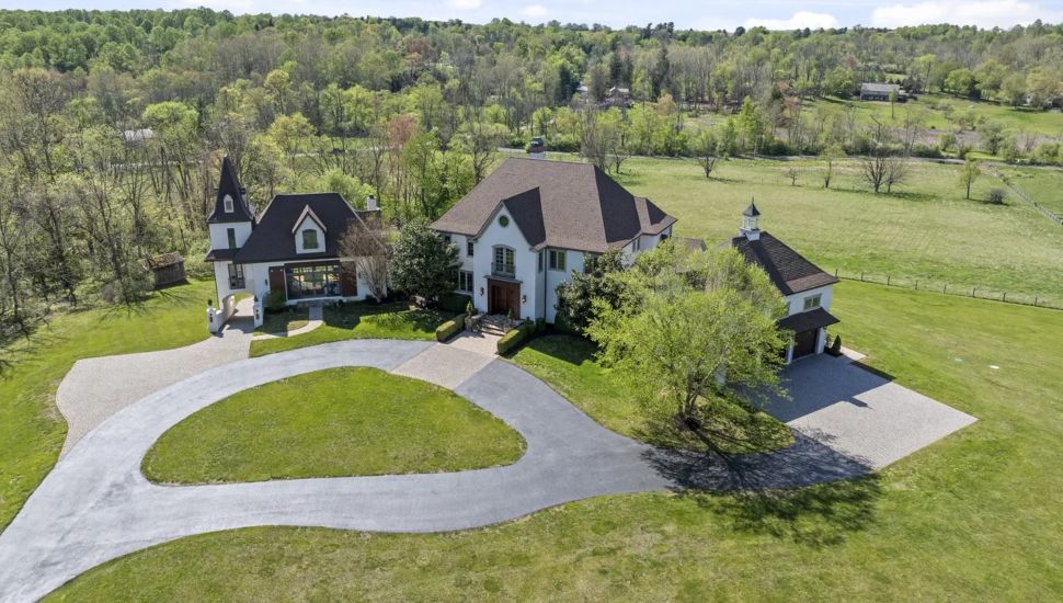 First Bank House of the Week: Elegant Manor Covering 23 Acres in Chester Springs 