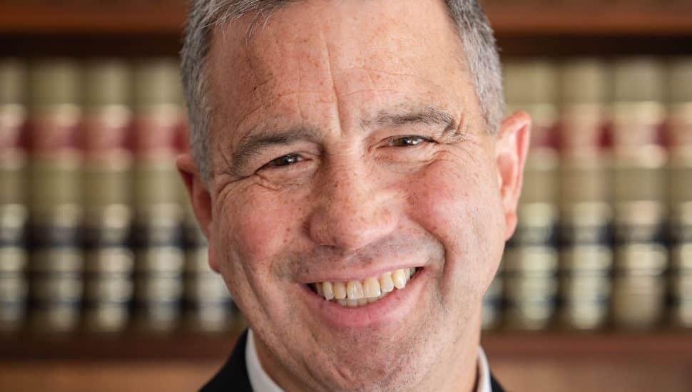 Dan Grieser headshot.
