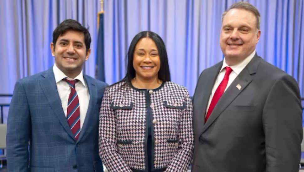 Montco Commissioners in a row.