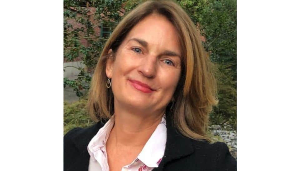 Lisa Hancock.